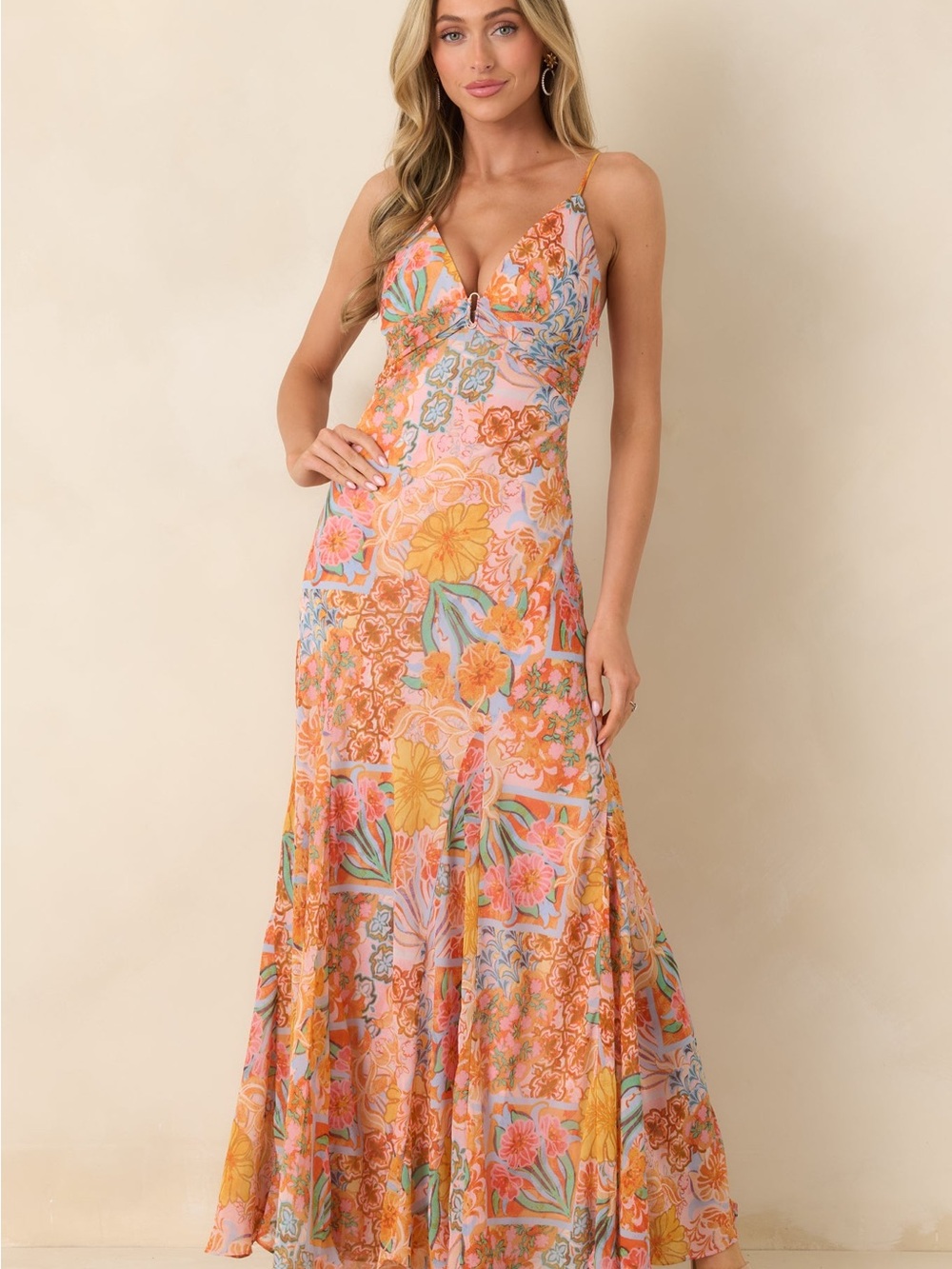 Dress Forum Peach & Orange Floral Twist-Front Maxi Dress - Picture 2 of 8
